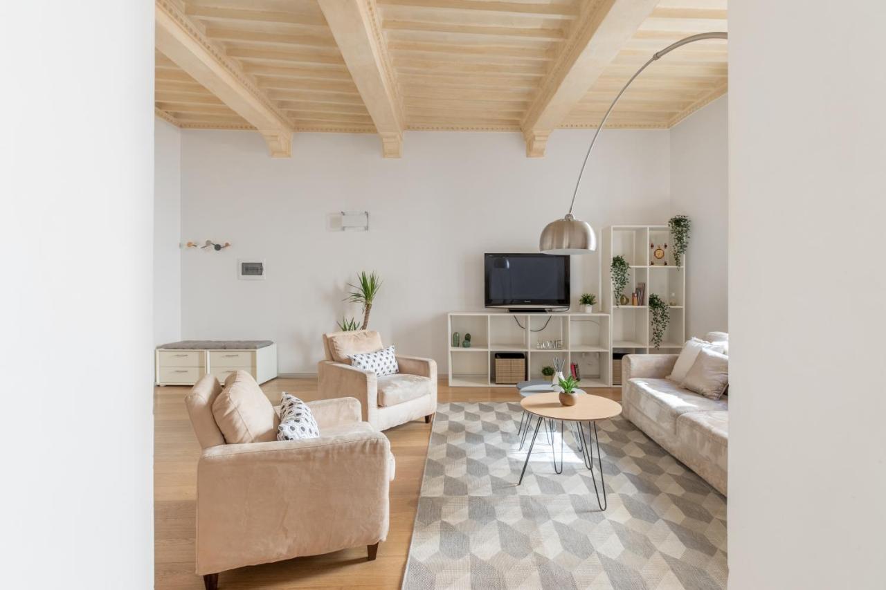 Iflat Navona White And Stylish Apartment โรม ภายนอก รูปภาพ
