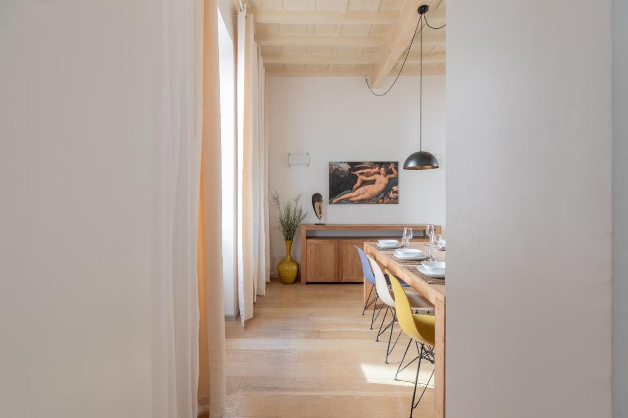 Iflat Navona White And Stylish Apartment โรม ภายนอก รูปภาพ