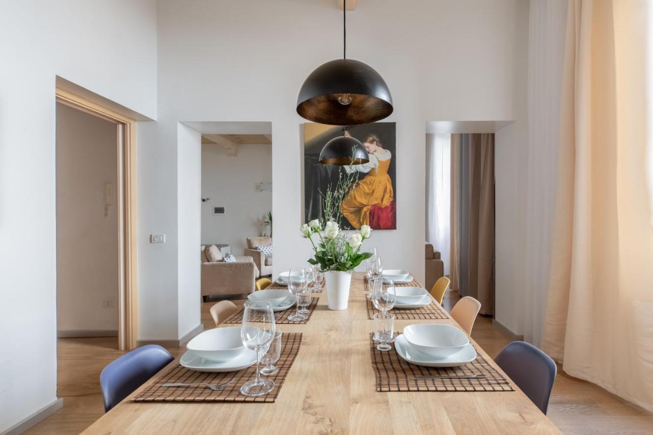 Iflat Navona White And Stylish Apartment โรม ภายนอก รูปภาพ